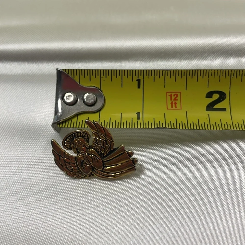 Guardian Angel Gold Tone Pin
